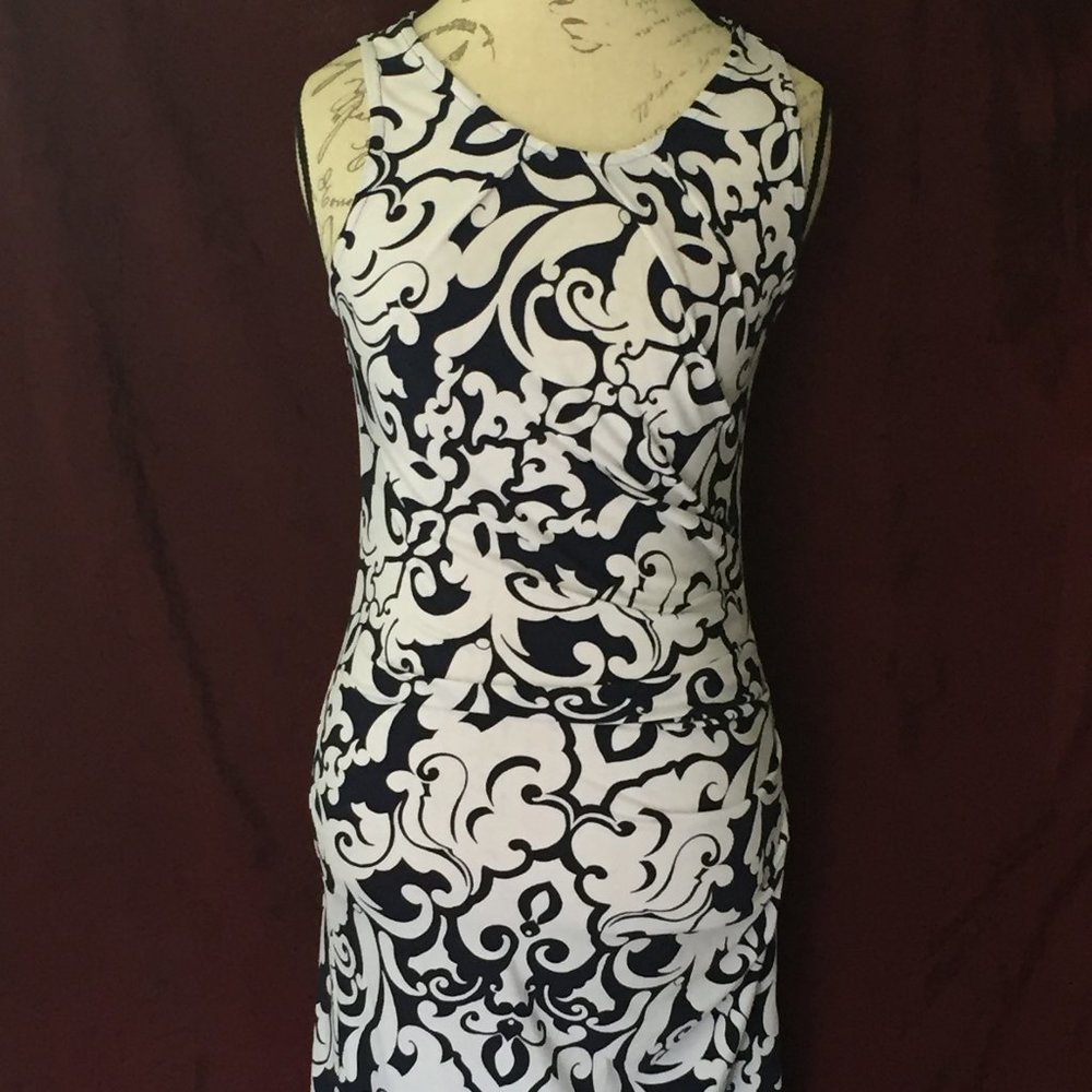 #132 INC International Concepts sleeveless dress